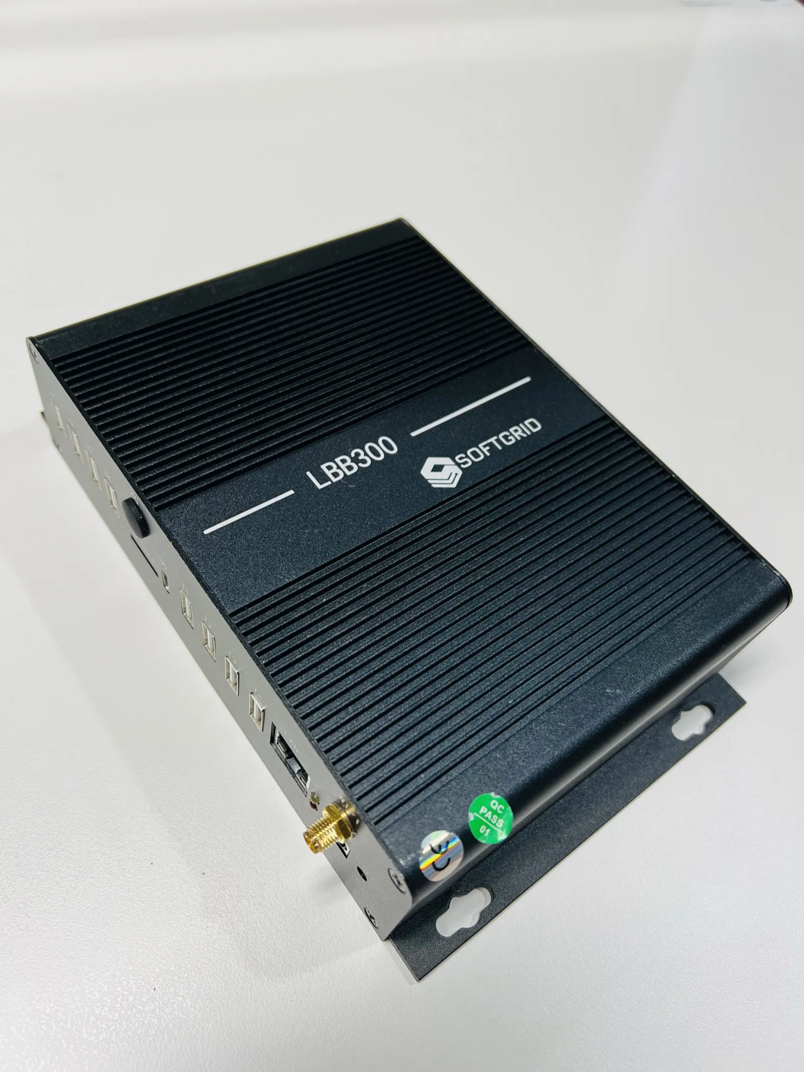 LBB Lift BlackBox — LBB300 — Exterior